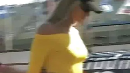Avi Liebe sieht unschuldig aus, aber erfahrene frauen pornos Sie liebt anal ficken