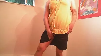 Junge Mädchen mit einem großen Arsch alte frauen sex hd liebt zu ficken hot