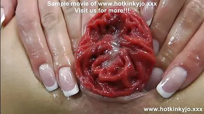 Sie liebt Bälle entleeren Ihren Freund mit heißen roten Lippen kostenlose pornos alte frauen und die geschickte Zunge.