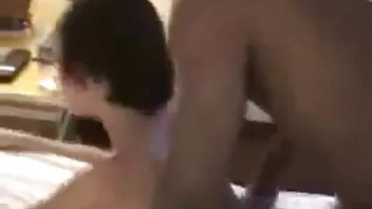 Penny Pax ist eine Natürliche kostenlose reife frauen pornos rothaarige, die verführt und fickt ein Mädchen