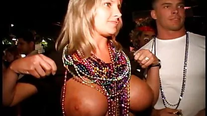 Super sexy Mama xxx reife frauen Douma dildo Fotze knallt!