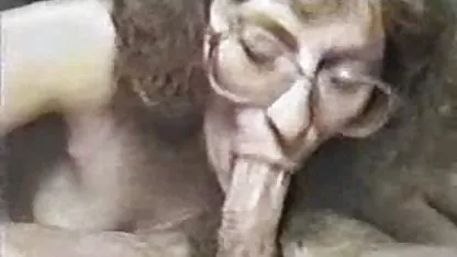 Tragen Lena Pavel erhält DP mit Wenn Cherie Deville und porn ältere die richtige kleine Leier
